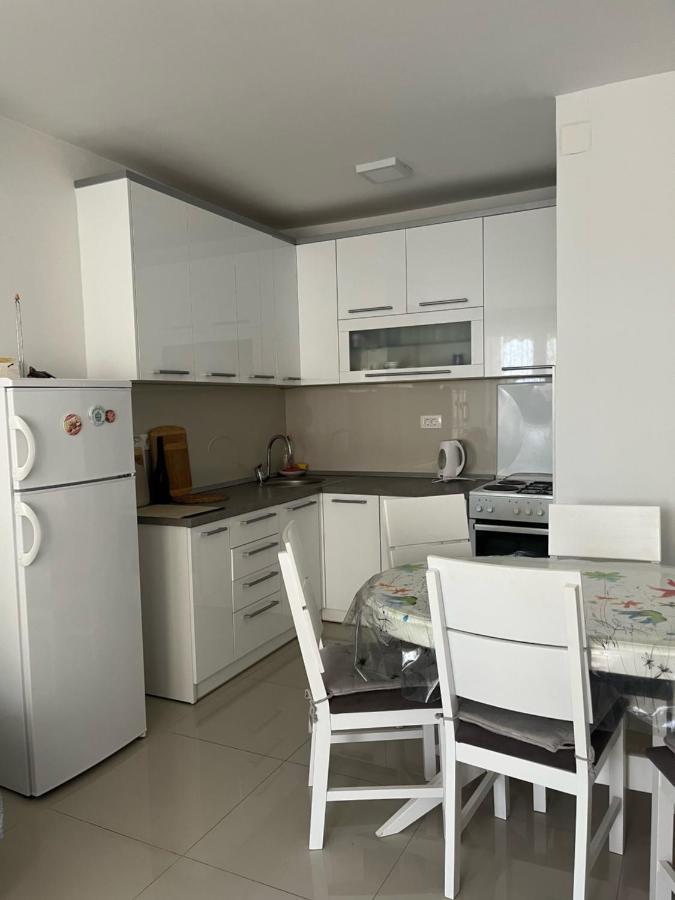 Apartment Jadranka Макарска Екстериор снимка